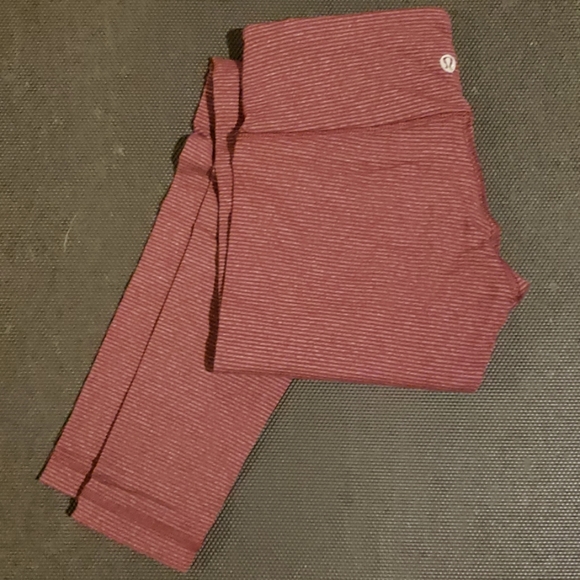 lululemon athletica Pants - Lululemon yoga leggings